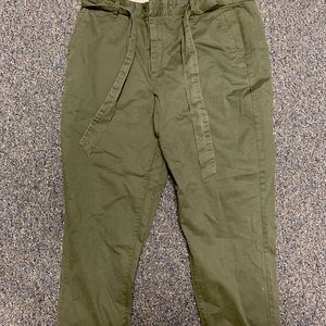 Cropped banana republic army green pants